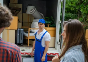 mover with customers
